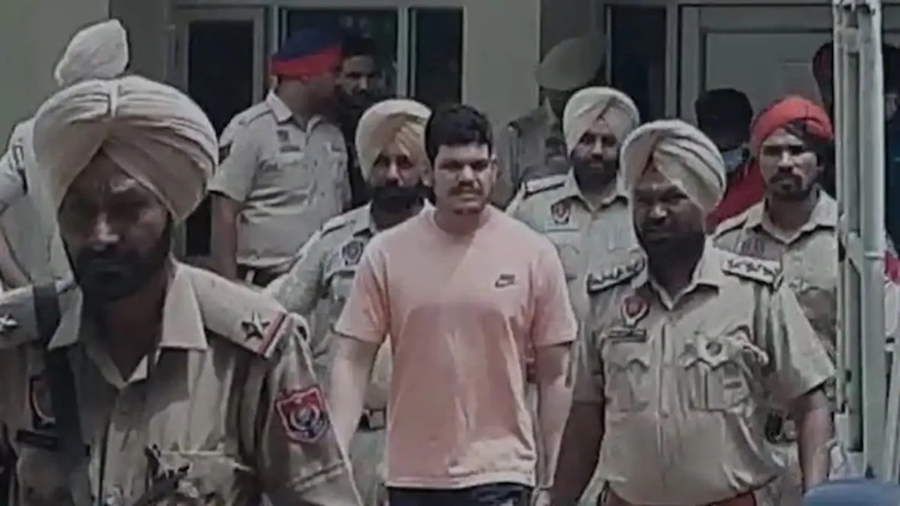 Accused Deepak Tinu who escaped from custody in Punjab nabbed by Delhi Police