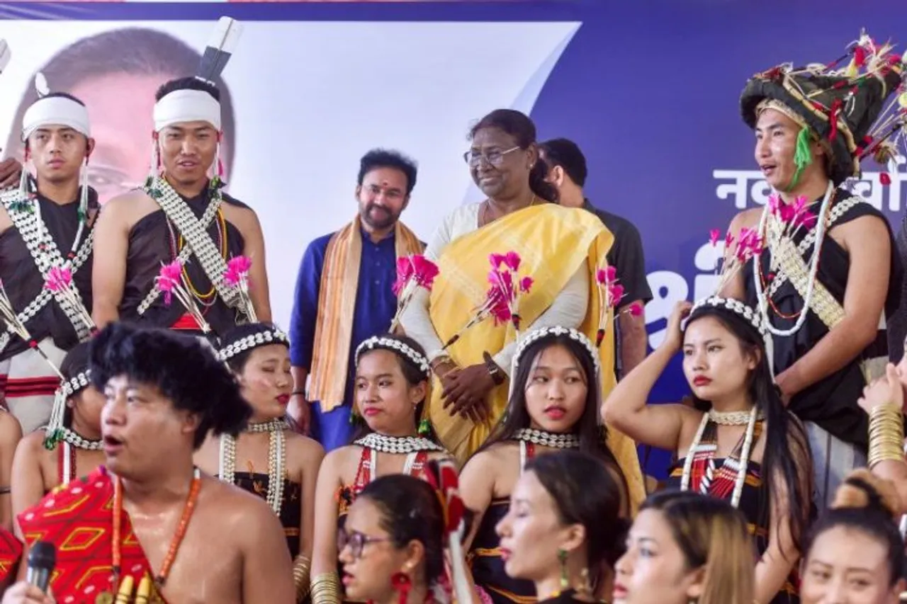  President-elect Droupadi Murmu with Union Culture Minister G Kishen Reddy and Naga tribal artists while receiving greetings at her residence, in New Delhi