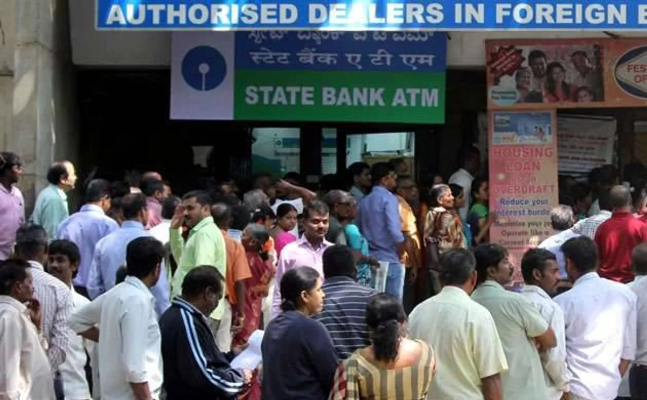 Currency Ban: Long queues continue at banks; most ATMs run out of cash