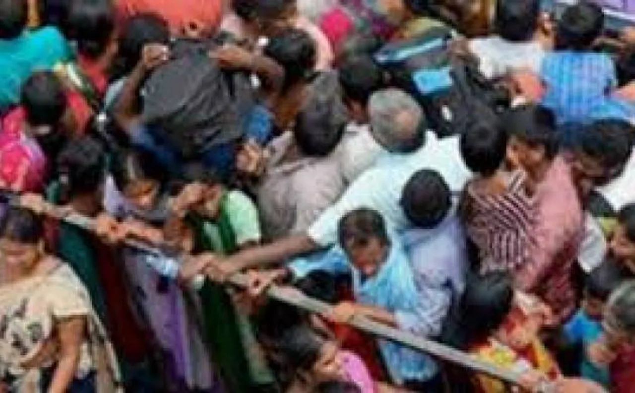 Ayodhya: Woman killed in stampede at Kanak Bhavan temple on Ramnavami 
