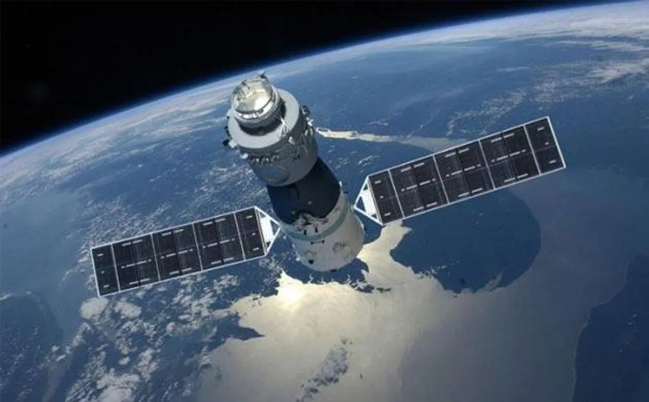 Chinese space station Tiangong-1 goes berserk, could crash anywhere on Earth; should we worry?