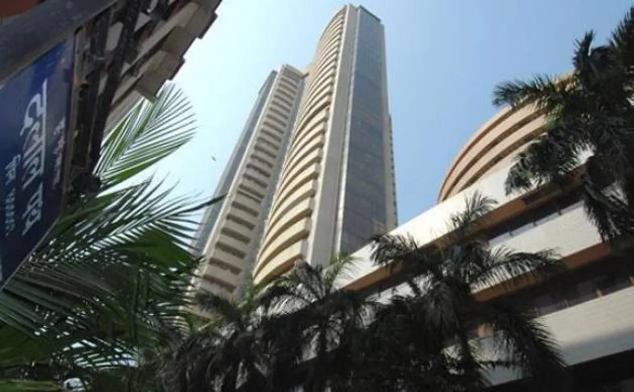 Sensex drops over 100 points to slip below 34000 mark in early trade amid weak domestic sentiment