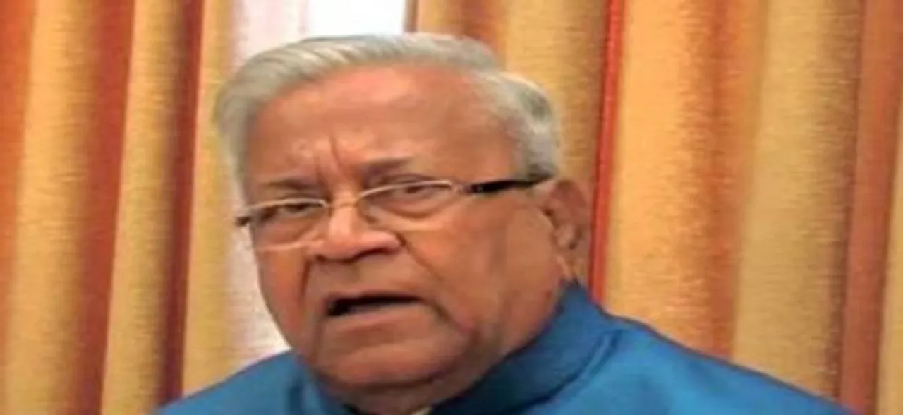 Headgear controversy: Nagaland governor seeks Tharoor apology