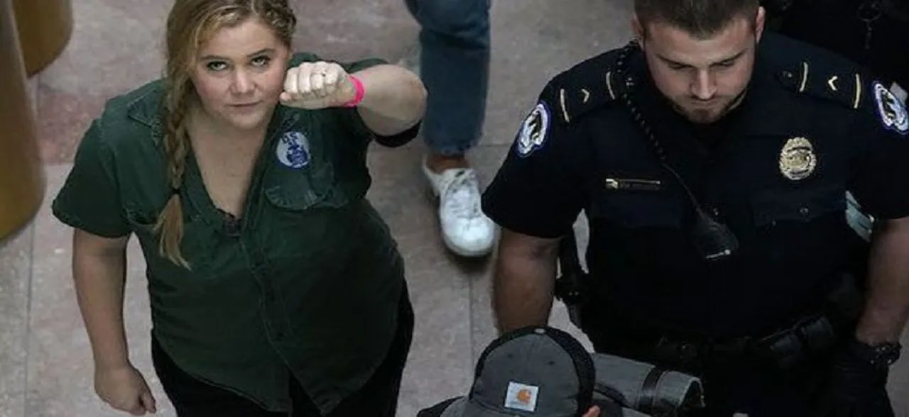 Amy Schumer, Emily Ratajkowski arrested in Kavanaugh protests