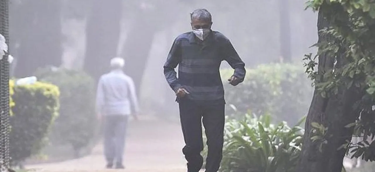 Delhi Pollution: Kejriwal government on emergency drive as air quality dips towards 'severe'