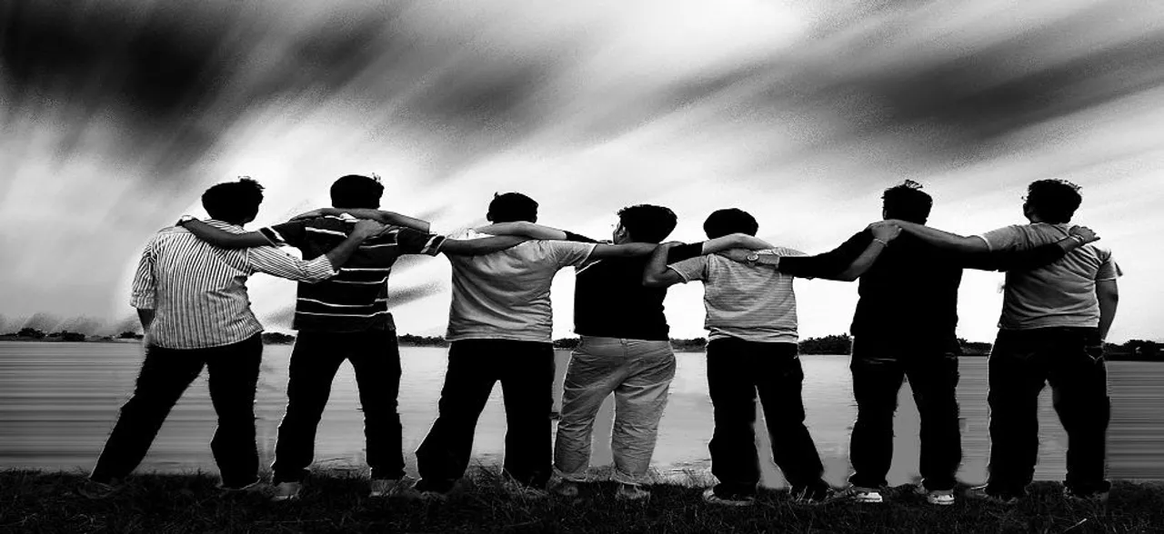 Friend circle more predictive of your health than fitness bands: Study