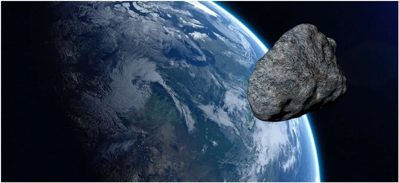 DANGER! A 390ft asteroid along with 2 giant space rocks may hit Earth today evening at THIS time