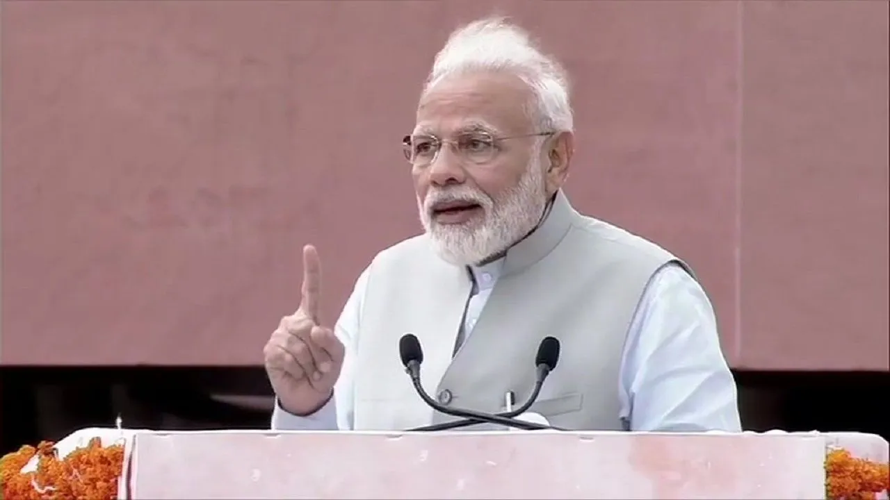 At Gujaratâ€™s Kevadiya, PM Modi Gives â€˜Complete Problem Solutionâ€™ Mantra To Civil Servants