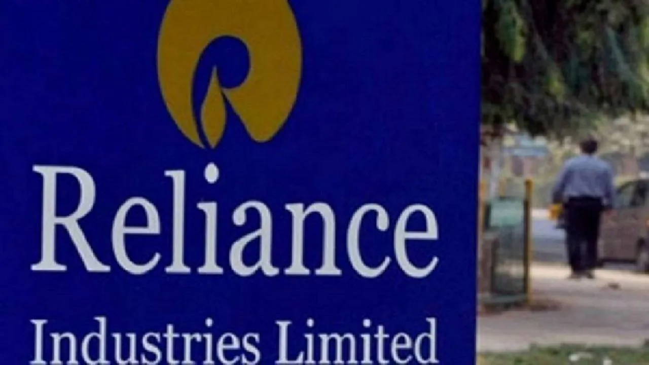 Reliance Jio Likely To Bag Companyâ€™s Infra's Mobile Tower, Optical Fibre For Rs 3,600 Crore