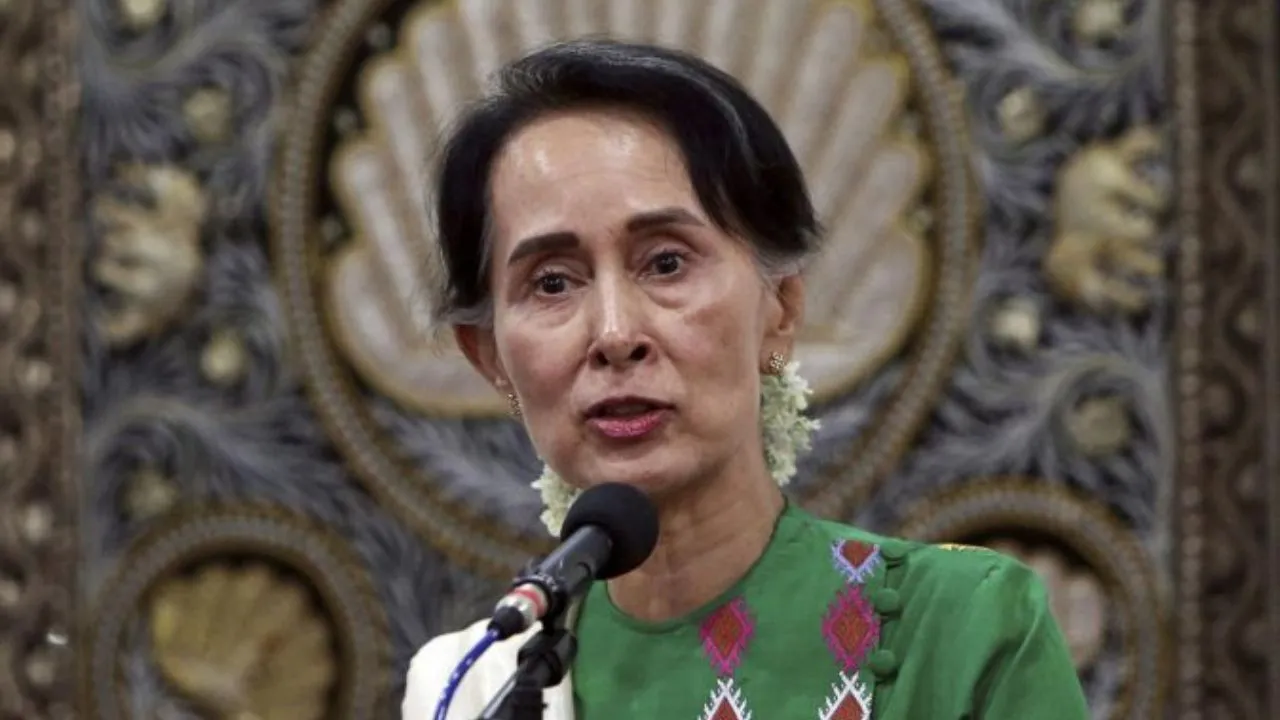 Rohingya Genocide: All Eyes On ICJ As Aung San Suu Kyi To Speak Out In Myanmar's Defence 