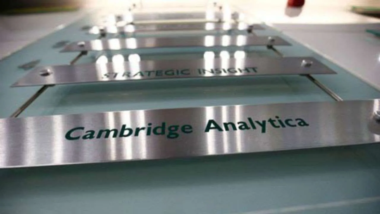 US Probe Finds Cambridge Analytica Misled Facebook Users On Data