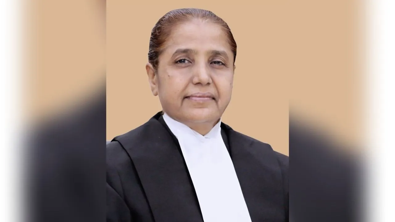 Justice R Banumathi