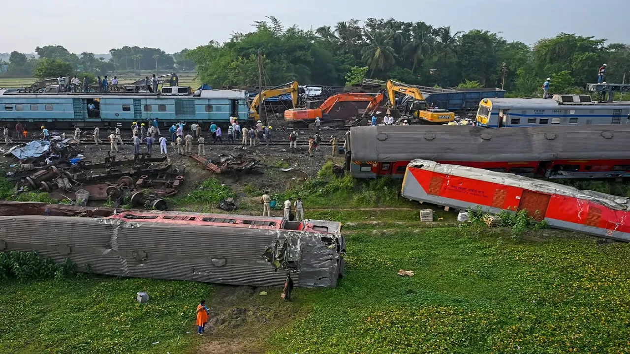 india train derailment