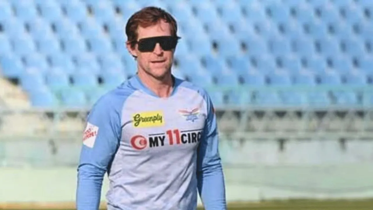 Glenn Phillips is the best fielder of current generation says Jonty Rhodes  