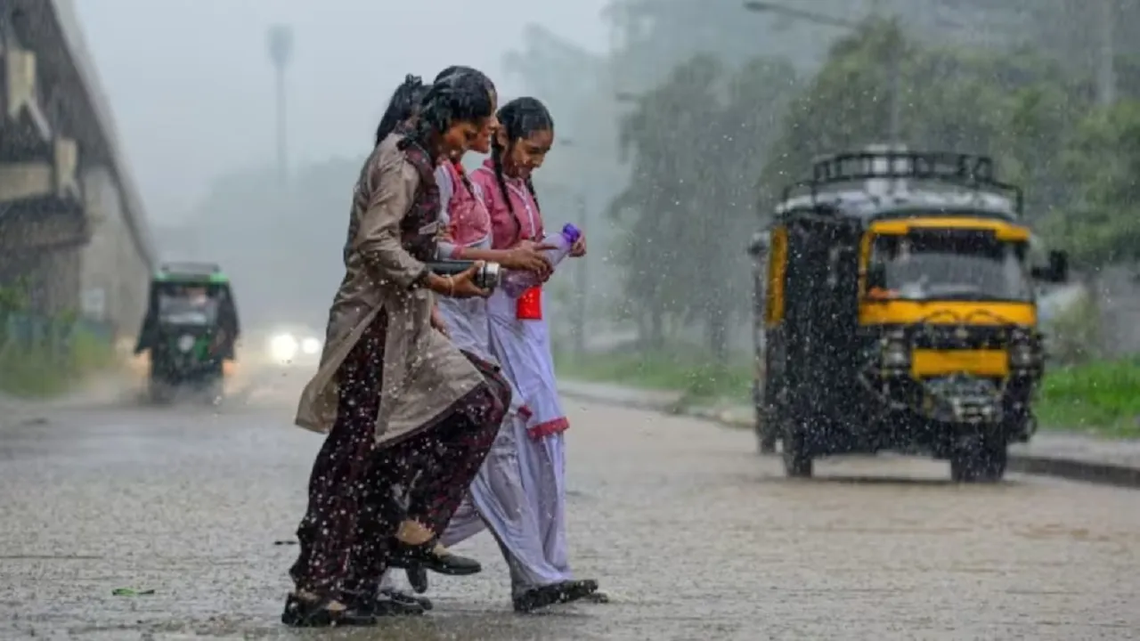 UP Weather Update Today