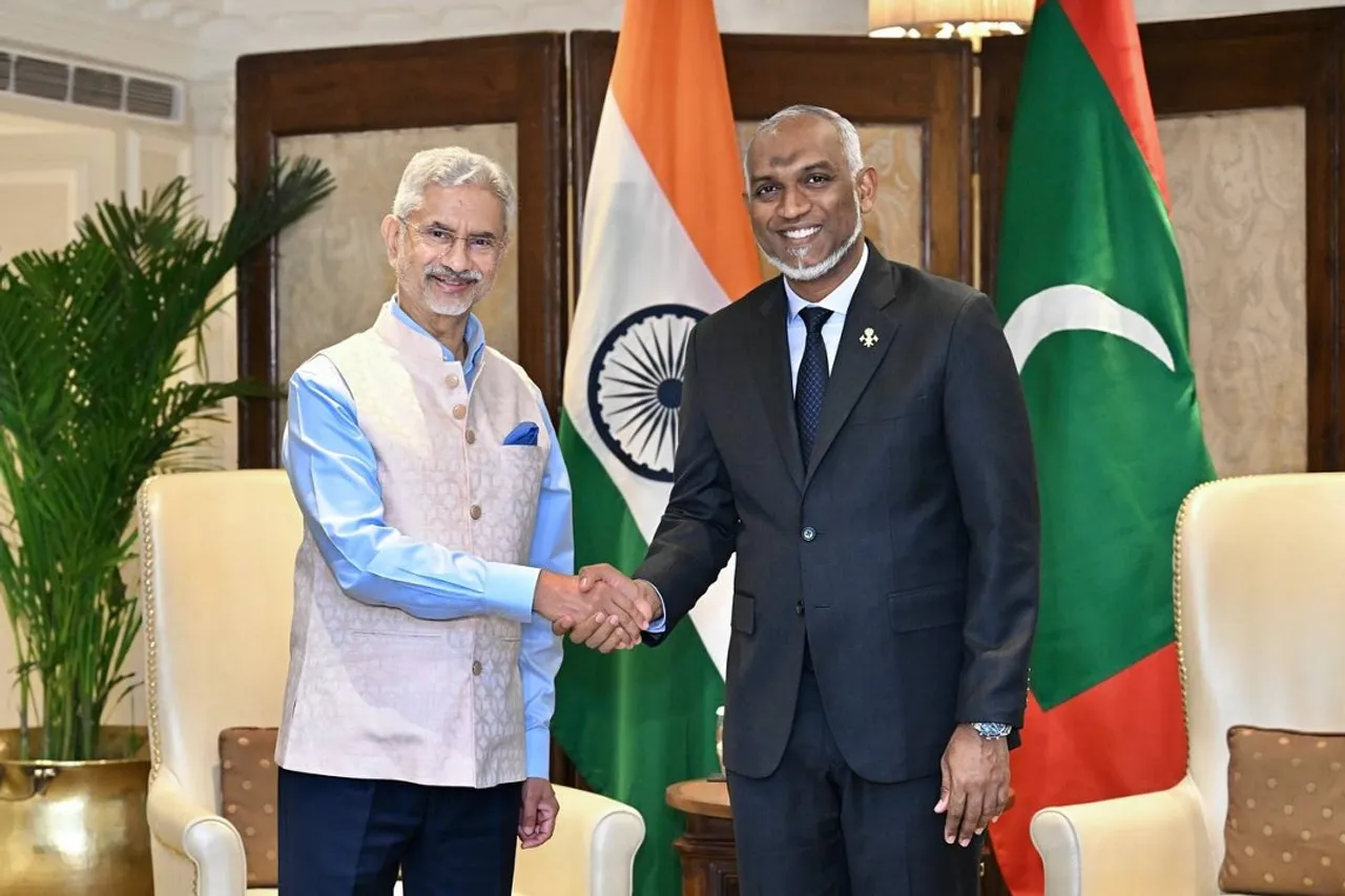 S Jaishankar and Moizzu Meeting