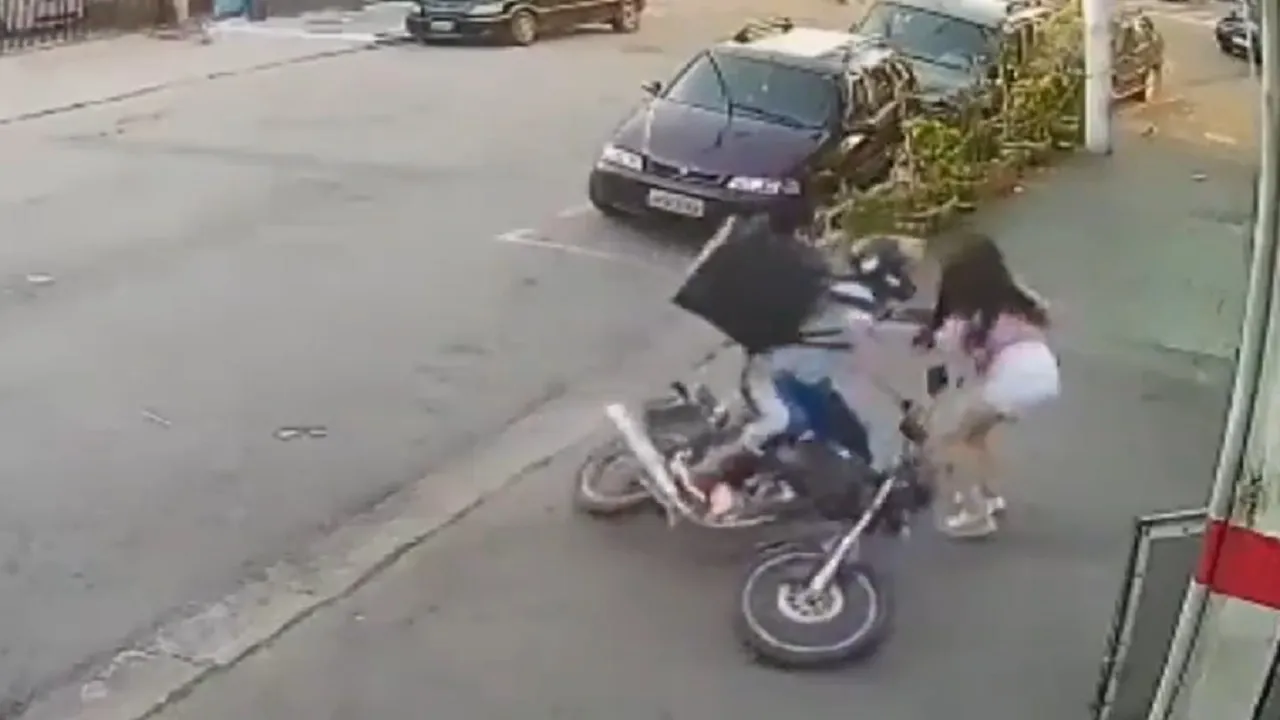 Viral video of robbery