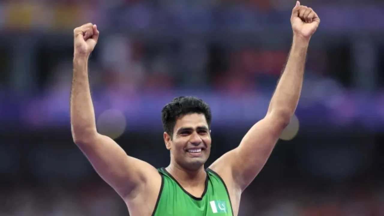 Ahmed Shehzad announces 1 million rupees for Paris olympic gold medalist Arshad Nadeem 