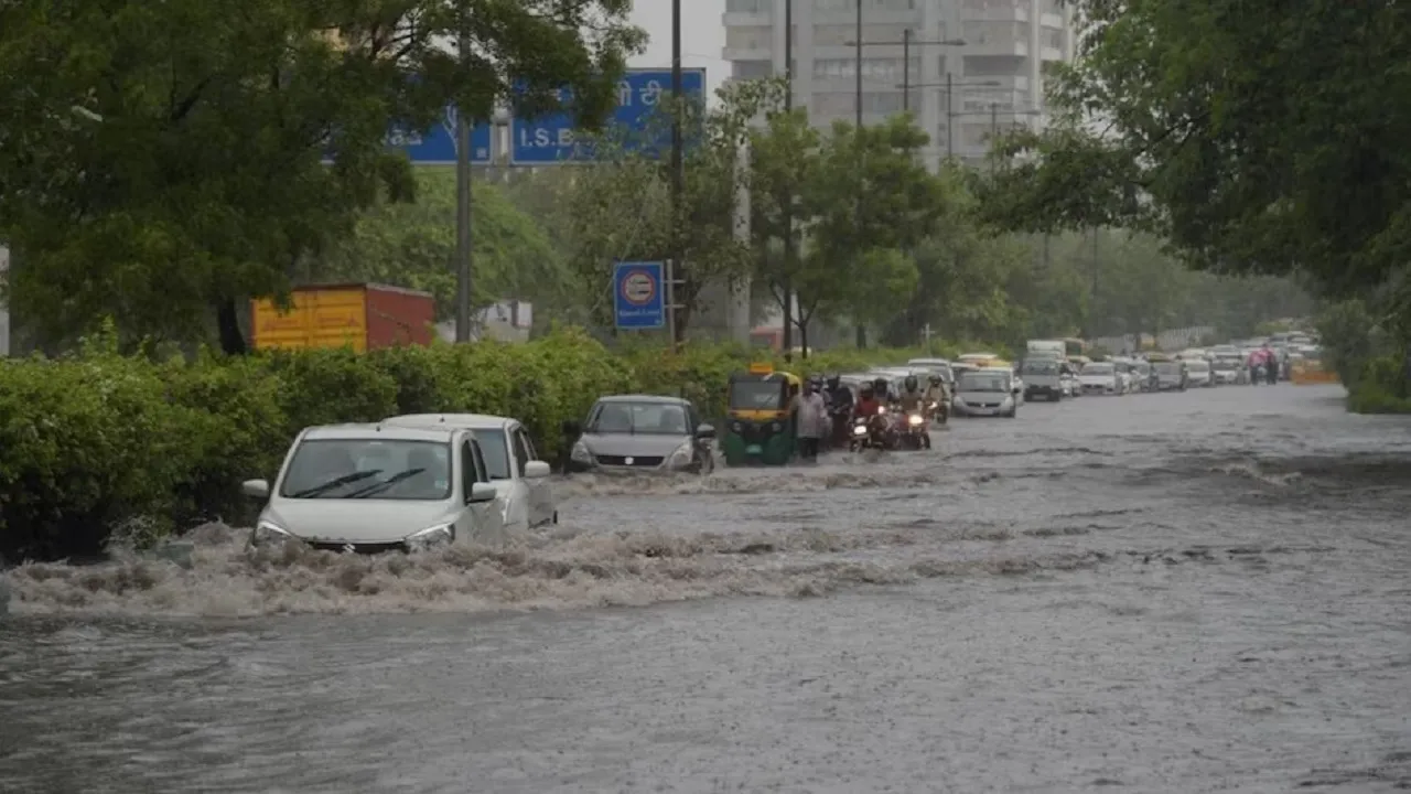 Rain in Delhi