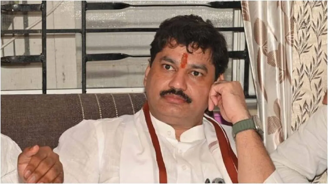 Dhananjay Munde