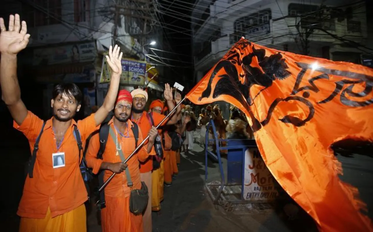 श्रद्धालुओं का 16वां जत्था जम्मू से अमरनाथ के लिए रवाना, इस दिन यात्रा होगी संपन्न