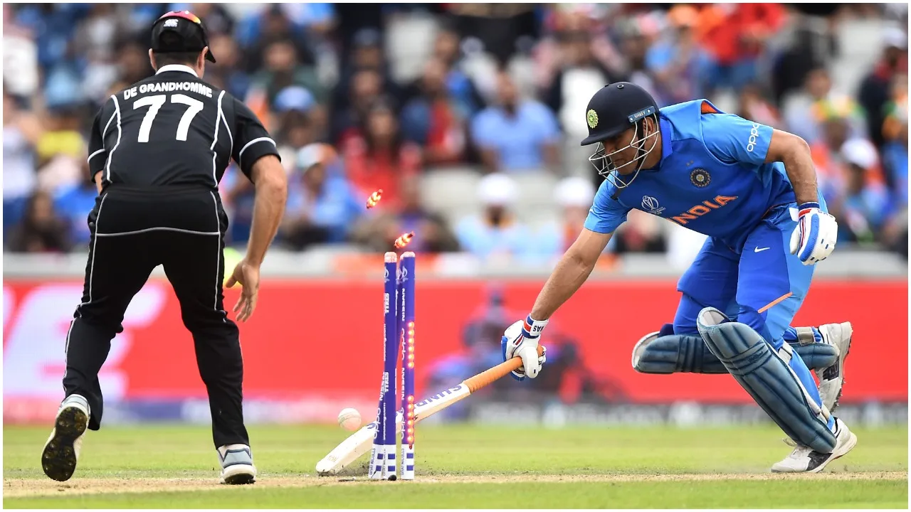 dhoni runout