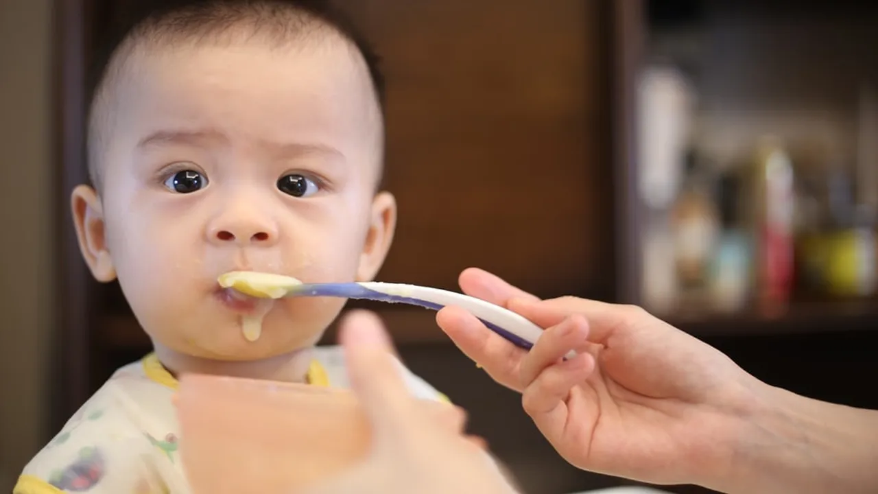 Steps to keep baby hydrated