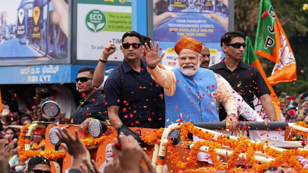 PM Modi Road Show