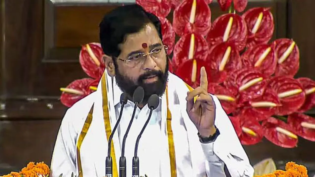 CM Eknath Shinde took a dig at the slogan of 400 plus