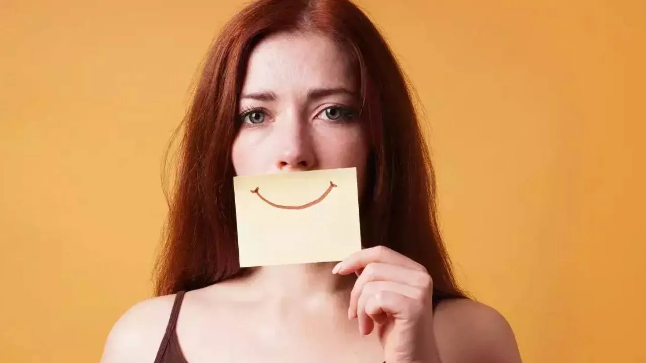 Smiling Depression Symptoms