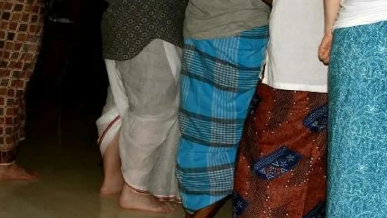 wearing lungi