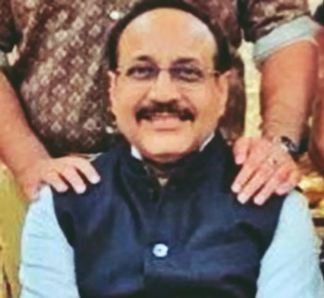 नोएडा में जीएसटी डिप्टी कमिश्नर ने 14वीं मंजिल से कूदकर की आत्महत्या, पुलिस जांच में जुटी