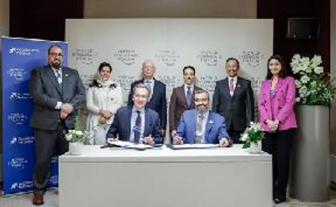 Saudi, WEF Launch Innovation Accelerator, Explore Collaborations in Global Metaverse Village