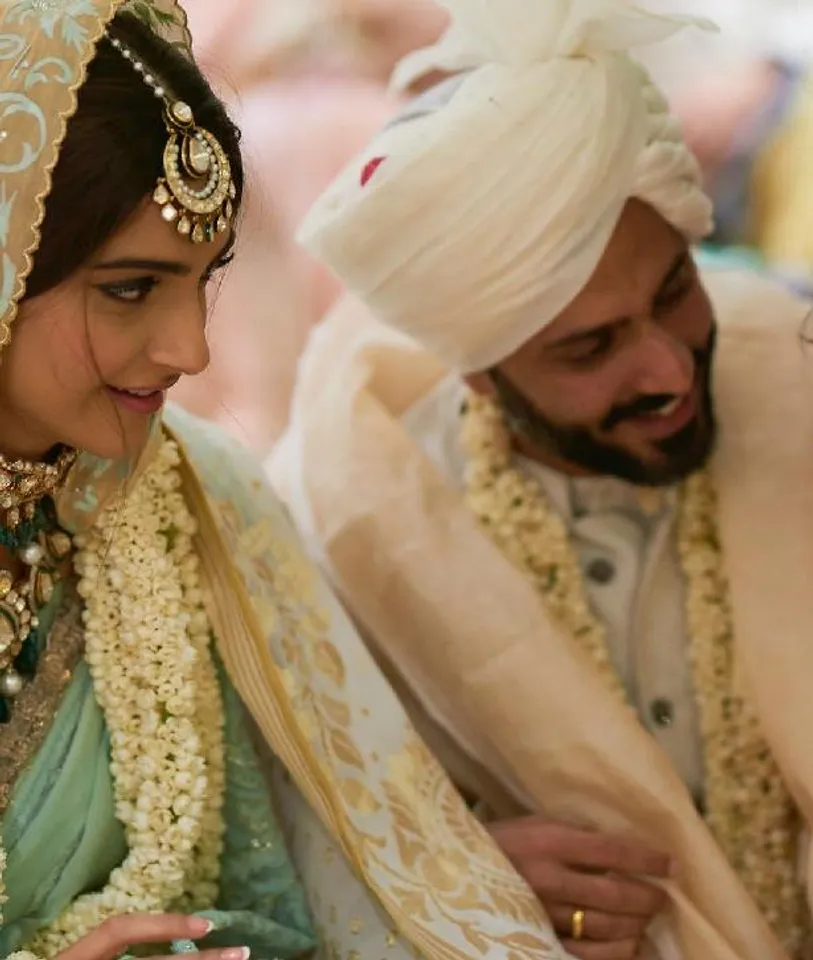 5 Years and Forever: Sonam Kapoor Ahuja Shares Stunning Anniversary Snaps with Hubby