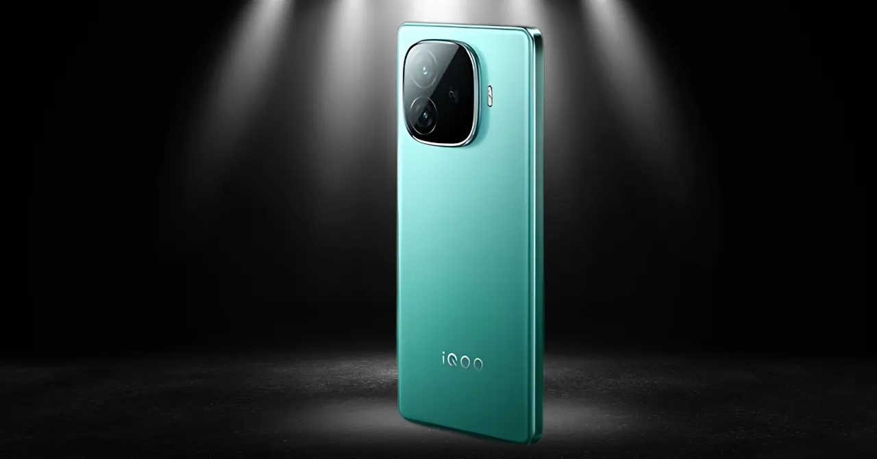 iQOO Z10