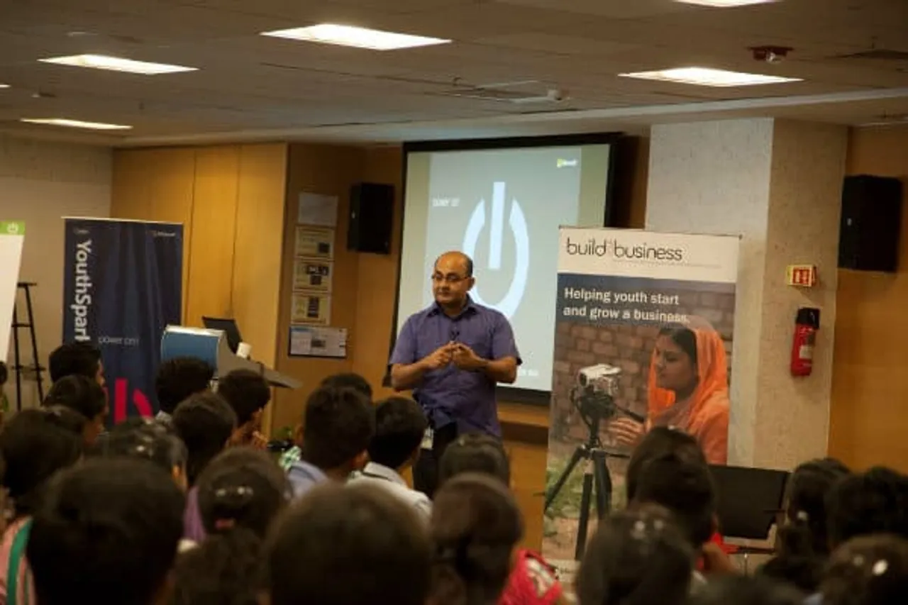 Rajinish Menon Director Microsoft Ventures India addressing participants at YouthSpark Live