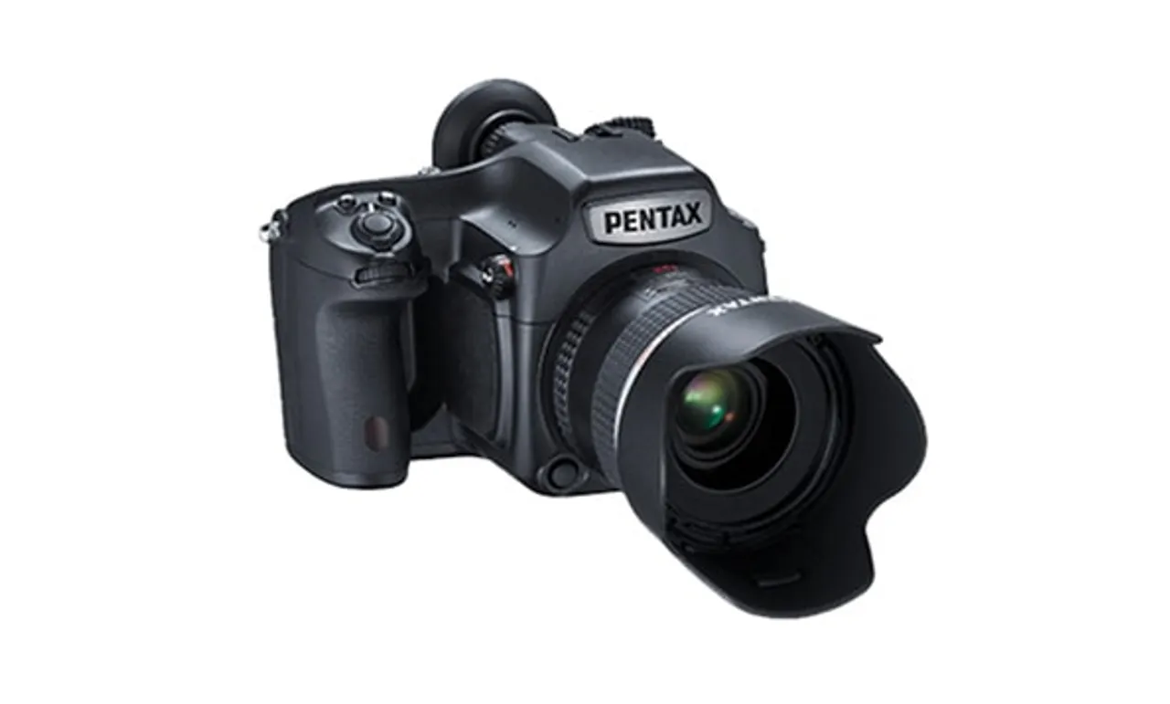 Ricoh Introduced Flagship Pentax 645Z Camera at Photo Expo 2015