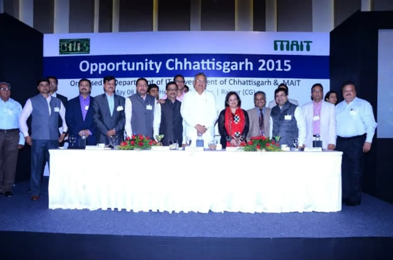 MAIT CHiPS Teams CM Dr Raman Singh Govt Officials of Chhattisgarh