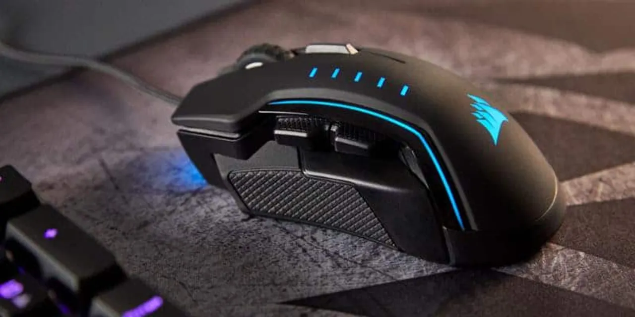 CORSAIR Launches GLAIVE RGB Gaming Mouse