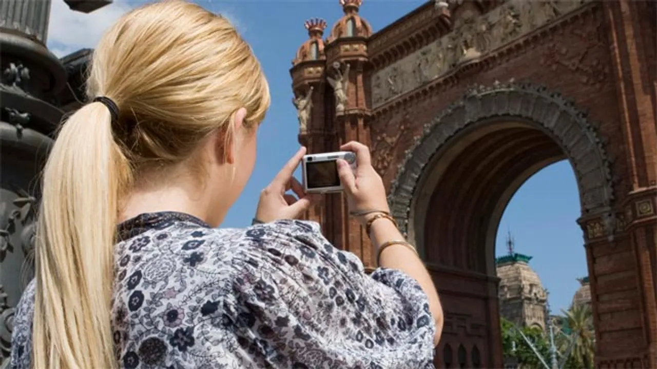 Women travelers