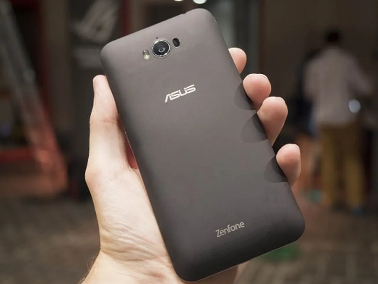 ASUS-zenfone-max-back