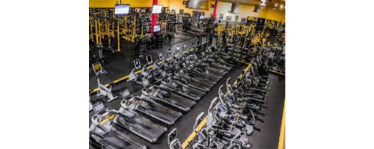 Gold’s Gym: Getting Connected