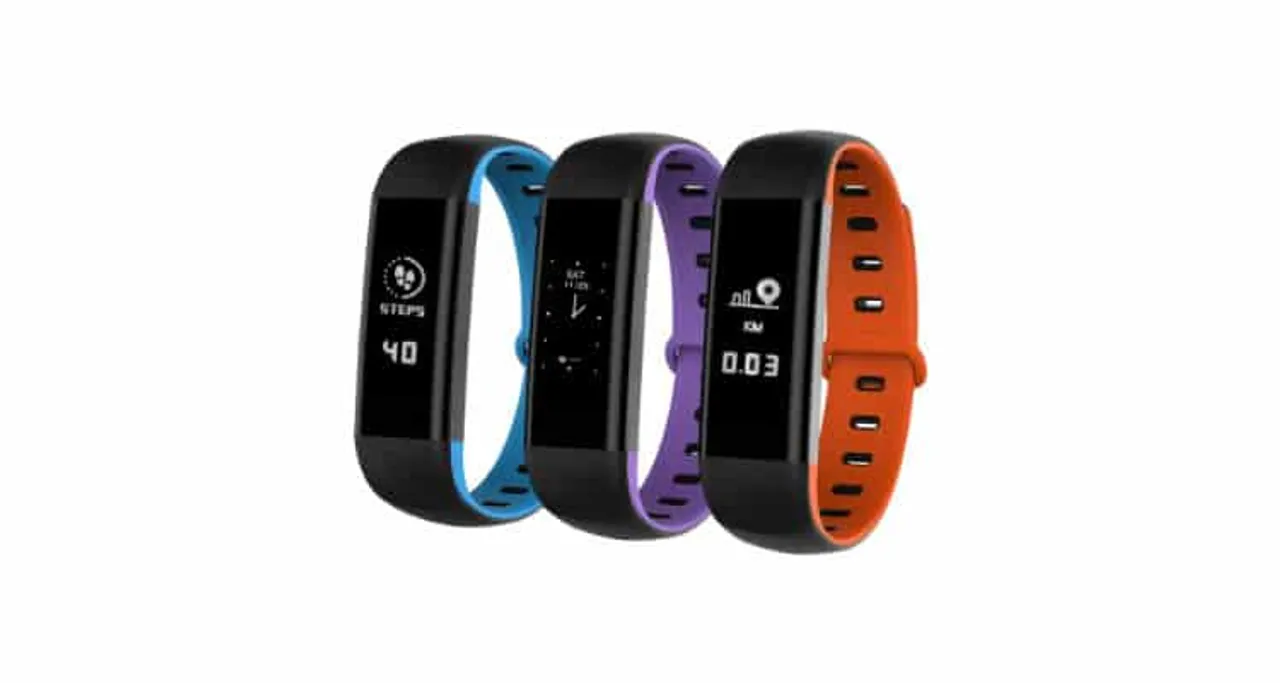 Astrum Introduces “Smart Band SB200”, with Heart Rate Monitor