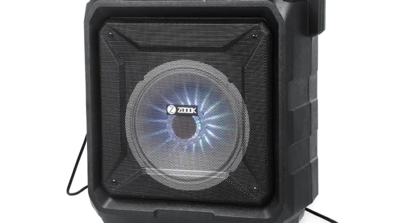 Rocker Thunder XL speaker
