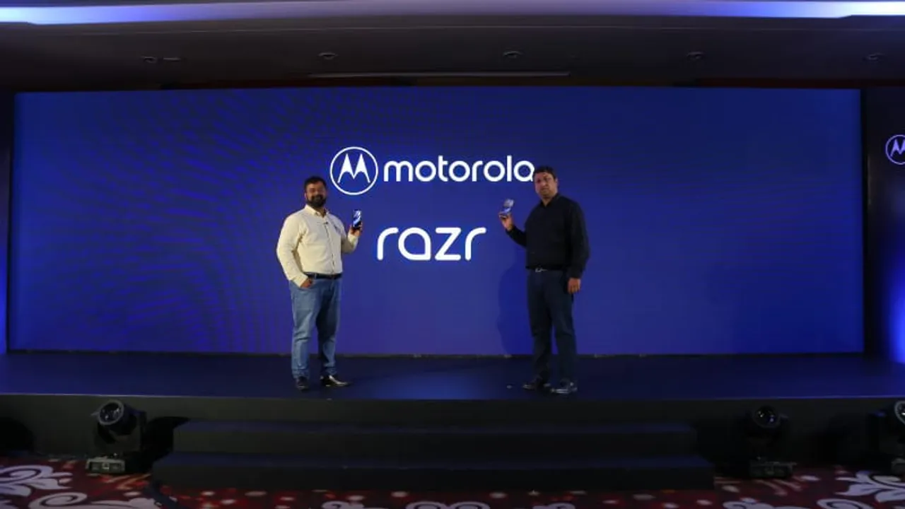 Motorola razr launch image