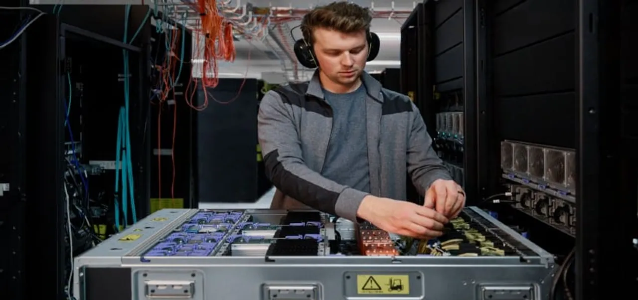IBM unveils new generation of IBM Power servers - IBM Power E1080 in the Lab