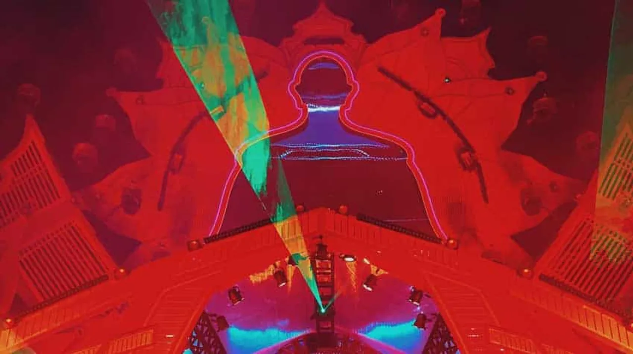 Projection mapping A new symbolic - Projection Mapping 