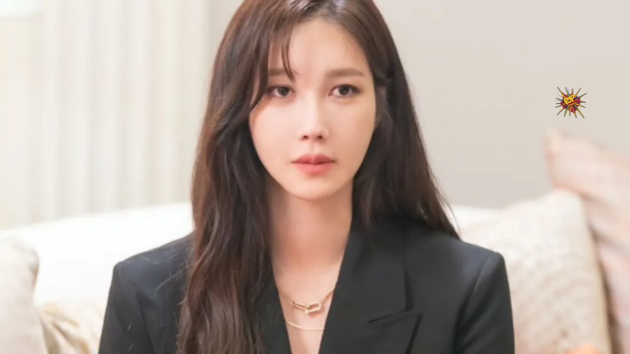 Lee Ji Ah Addresses Controversy Surrounding Her Grandfather's Alleged Pro-Japanese Activities