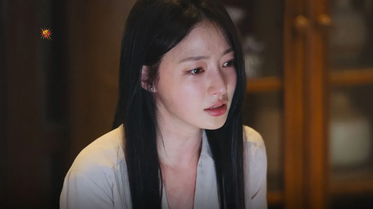 eteran Actress Song Ha Yoon Amazes Global Audience with Villainous Turn in Marry My Husband
