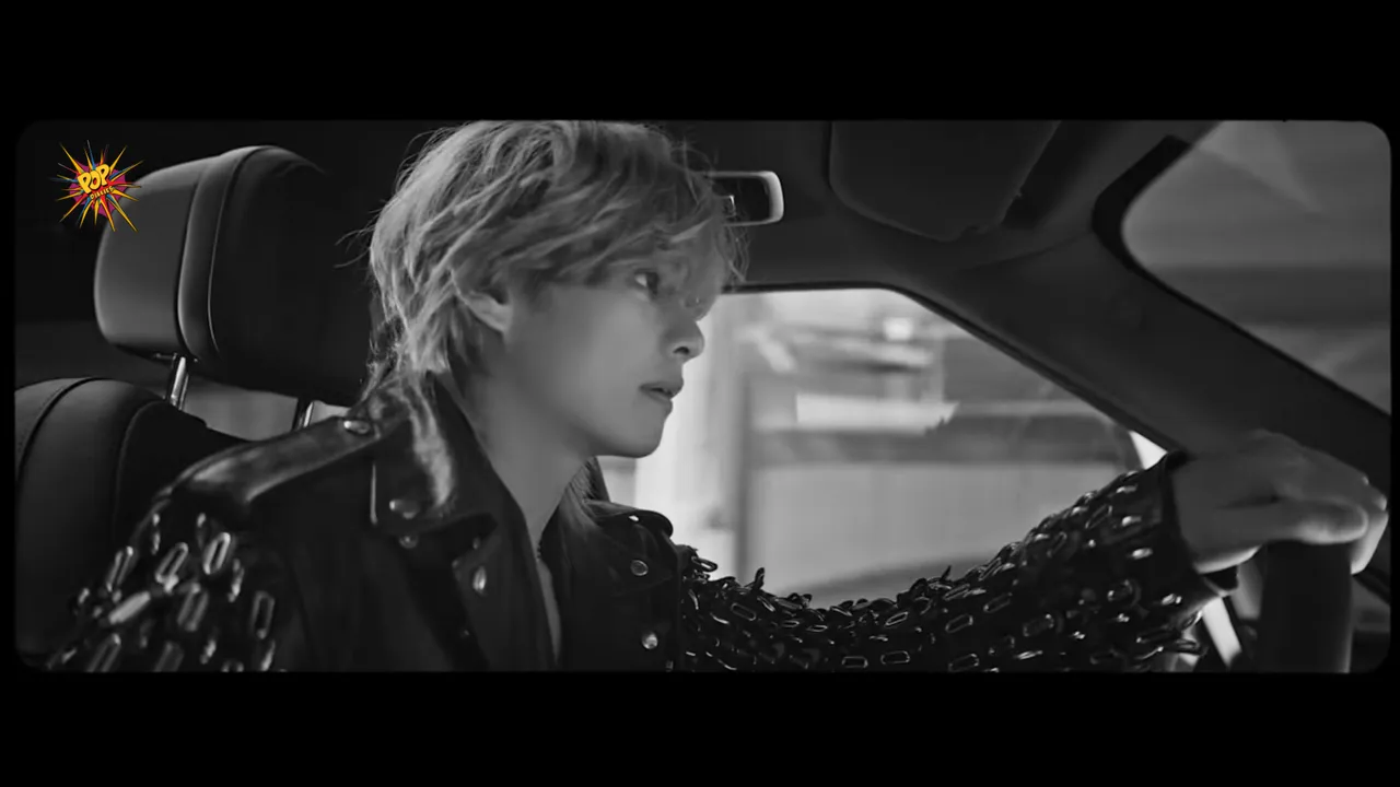  V's MV for 'Blue'